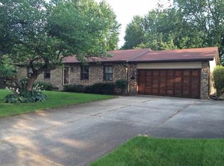 26848 Stoney Creek Dr, Elkhart, IN 46514