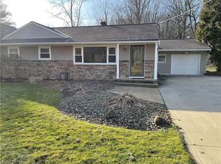 3036 Rockefeller Rd, Willoughby Hills, OH 44092