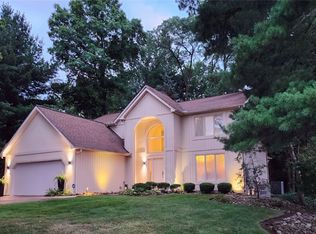 34040 Pettibone Rd, Solon, OH 44139