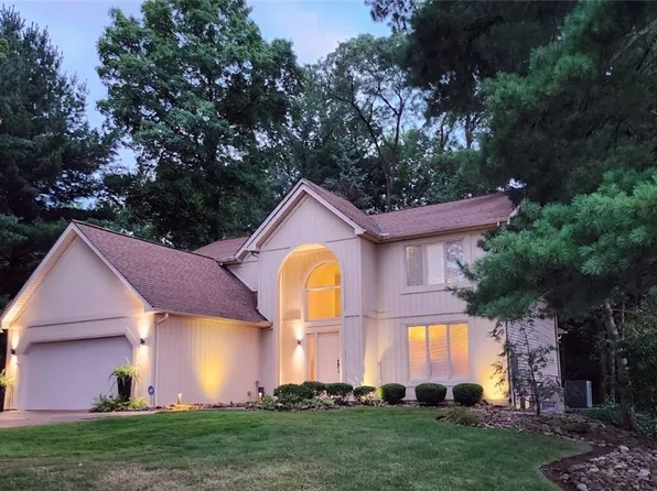 34040 Pettibone Rd, Solon, OH 44139