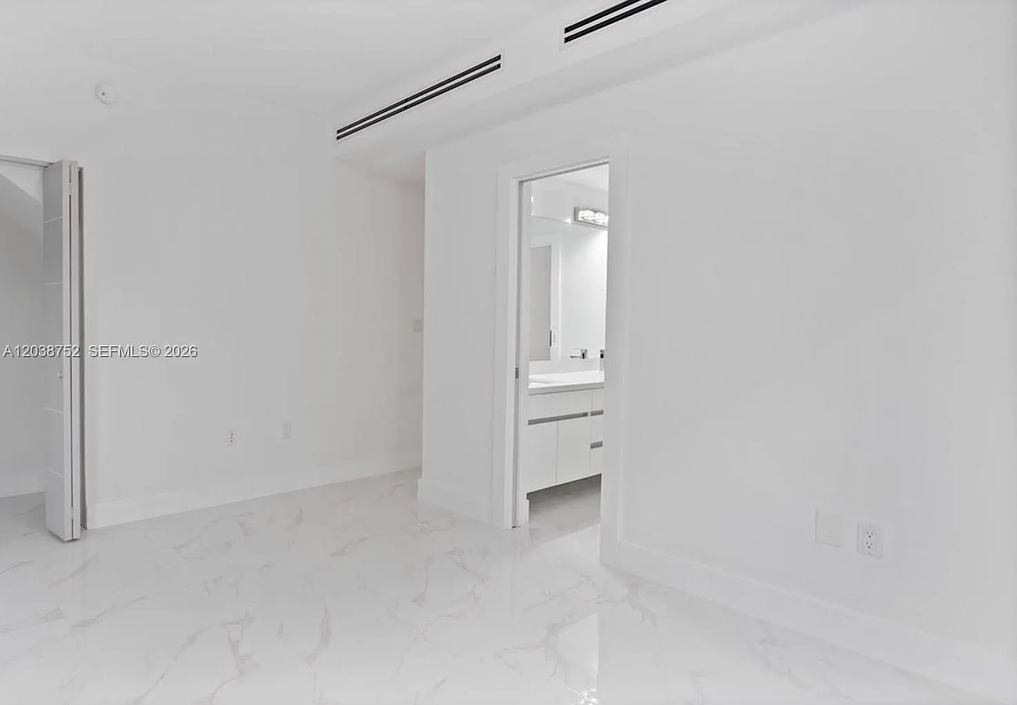 3374 Perry Frow Dr — Photo 2