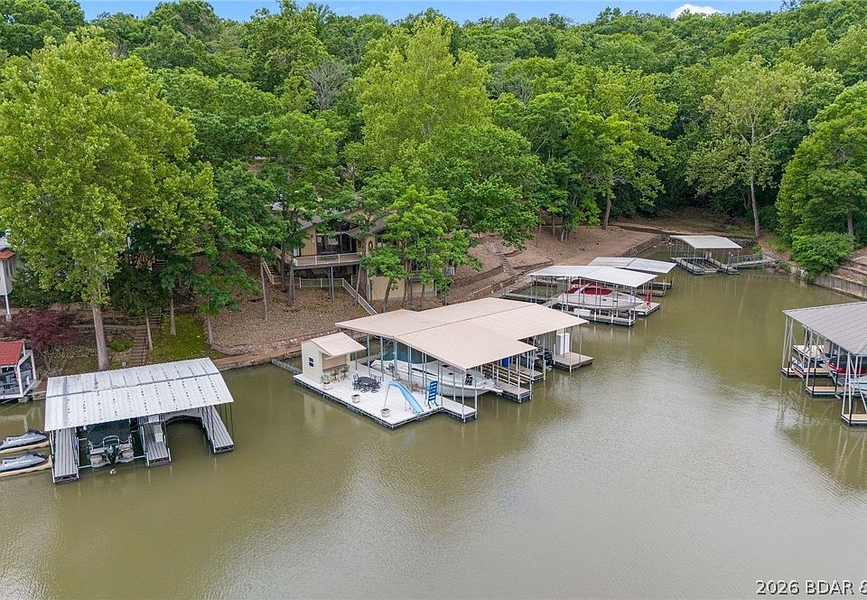 1st image of 109 Hawk Cir