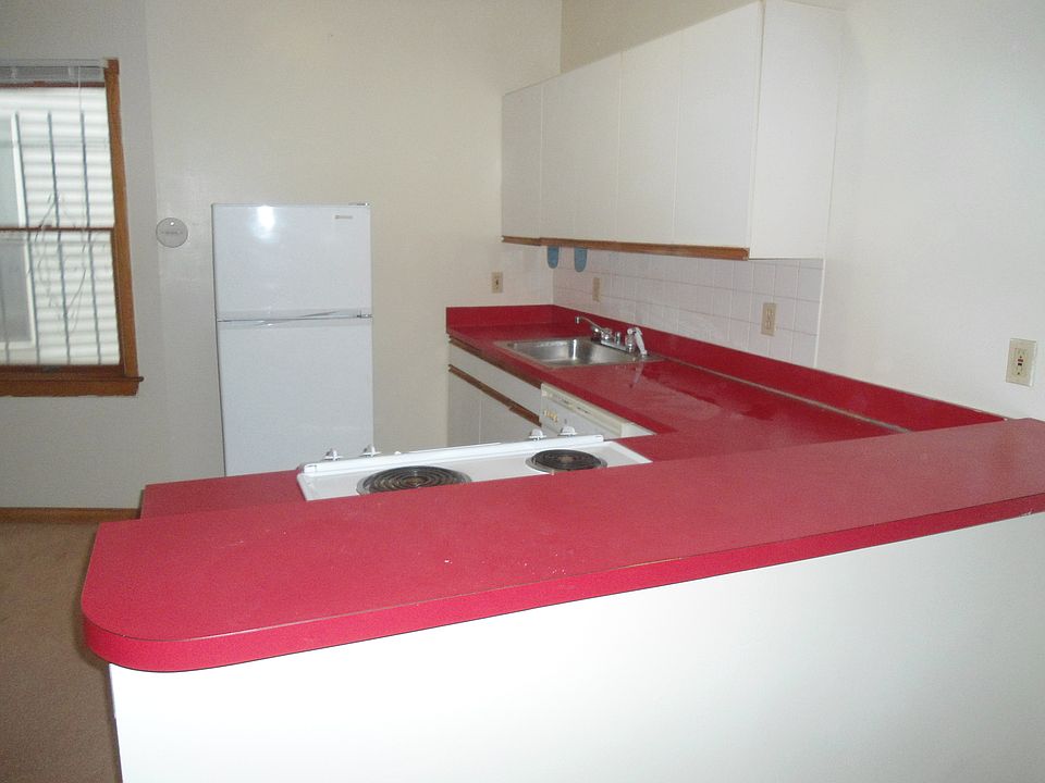 1st image of 733 Ashland Ave APT 5
