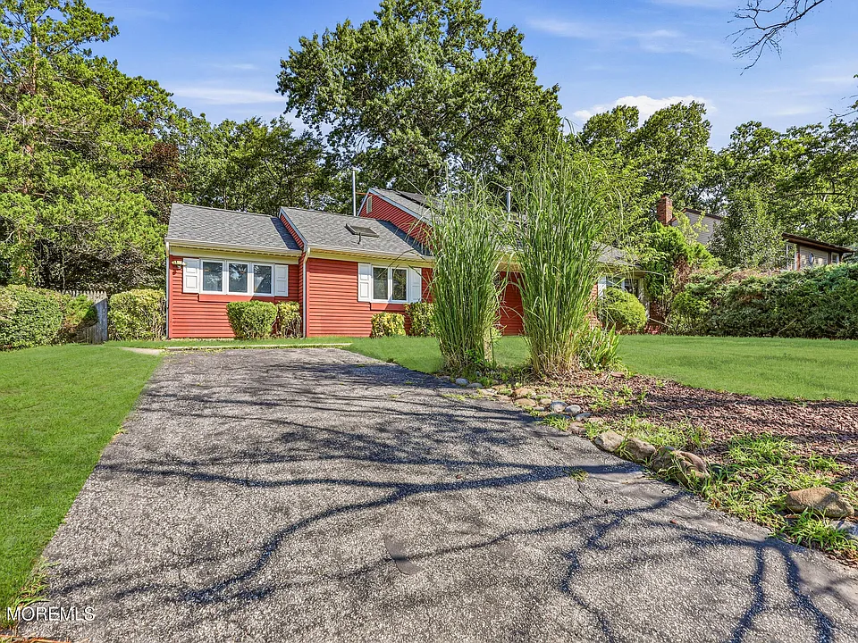2349 Holly Hill Rd