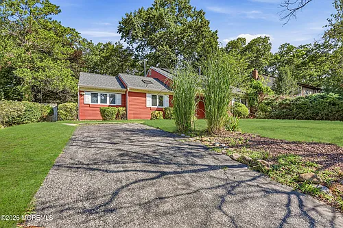 2349 Holly Hill Rd Photo 1