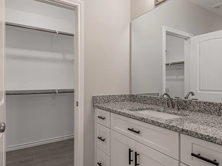 51 Hickory Bnd — Photo 12