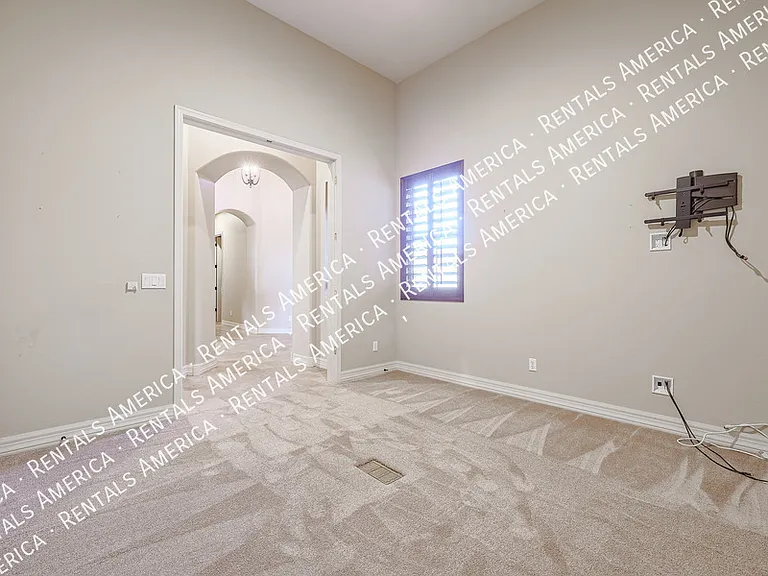 12439 E Lupine Ave — Photo 34