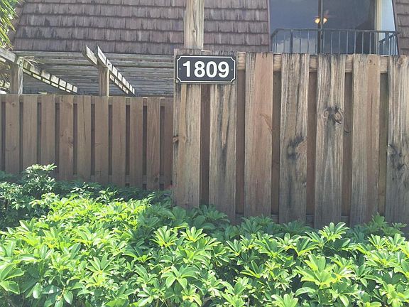 2nd image of 1809 18th Ln