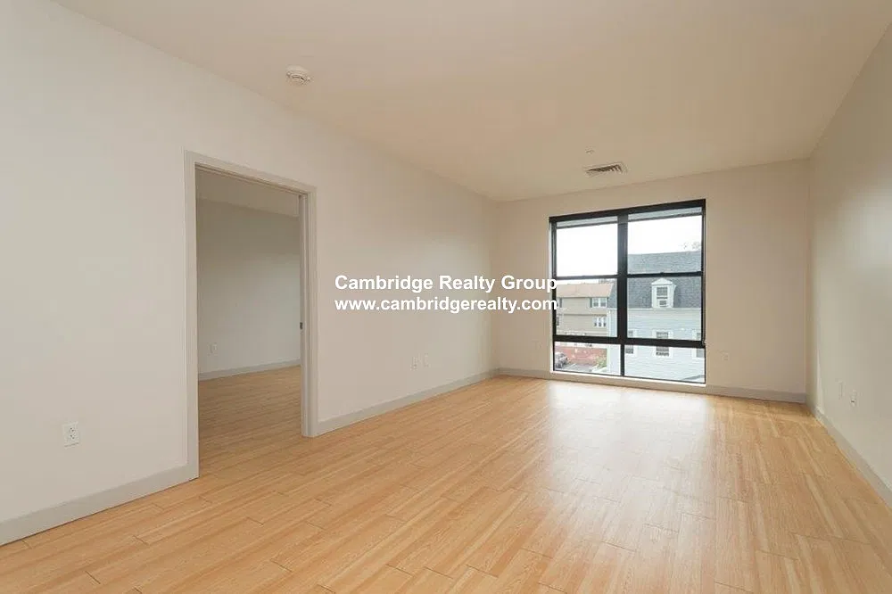 2 bed, 2.0 bath, 1031 sqft, $4,375 — Photo 3