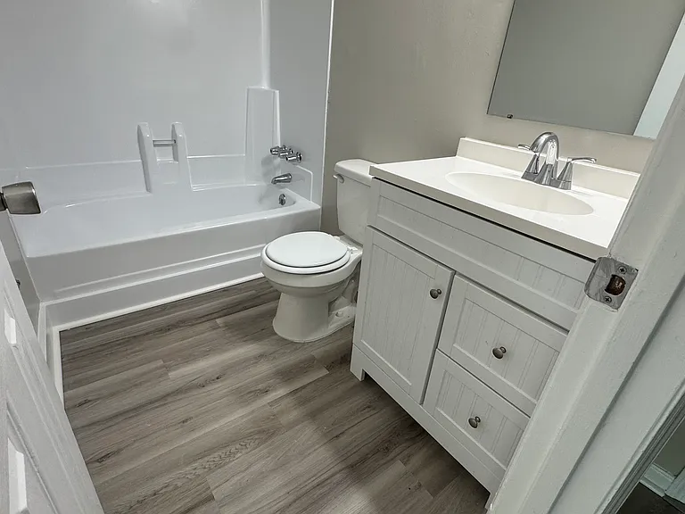 108 Roberta Dr #B — Photo 11
