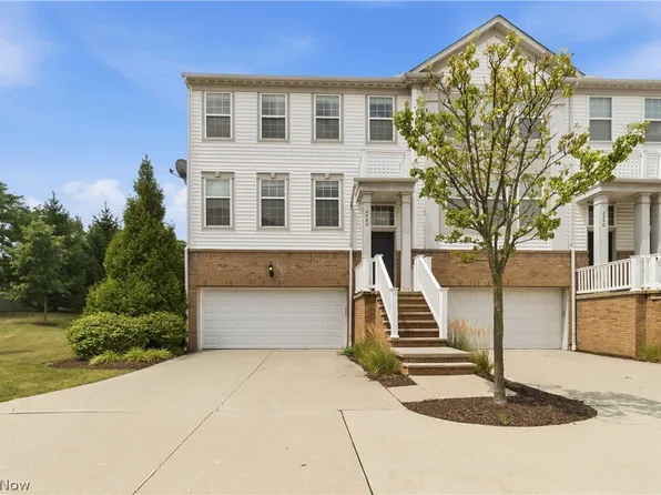 6400 Park Pointe Ct, Cleveland, OH 44124