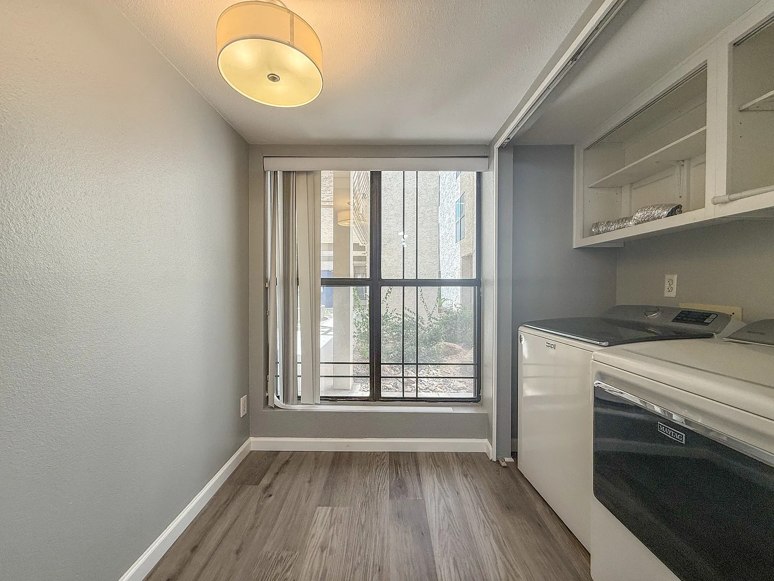 5110 N 31st Way Unit 316, Phoenix Az — Photo 4