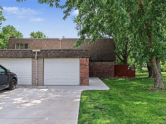 2nd image of 3729 Brush Creek Dr