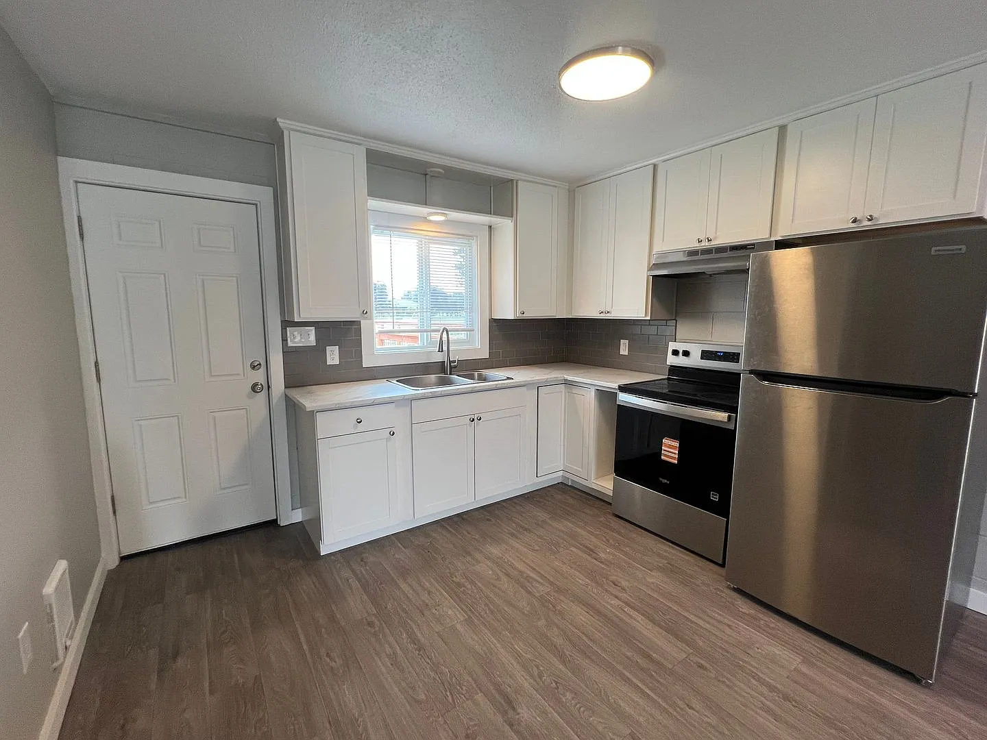 Comfortable 2-Bedroom Duplex in Sumas, WA — Photo 4