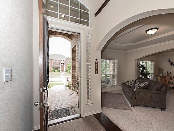 4th image of 10627 Shire View Dr