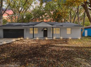 45466 Fairchild Rd, Macomb, MI 48042