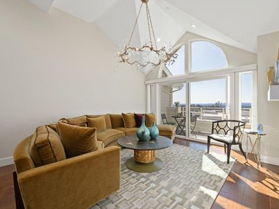 2075 Stonefield Lane, Santa Rosa, CA, 95403