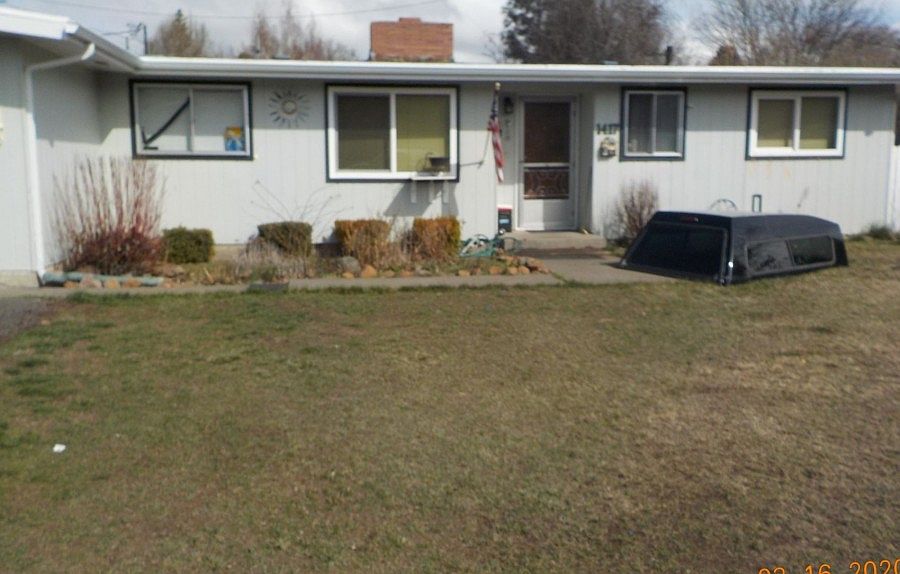 1417 Siskiyou St Klamath Falls Or 97601 Zillow