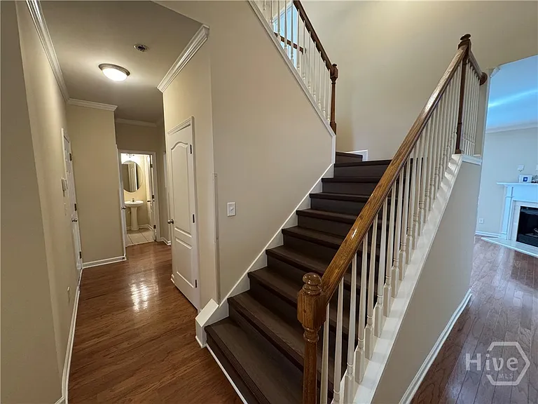 1455 Blackstone Way — Photo 5