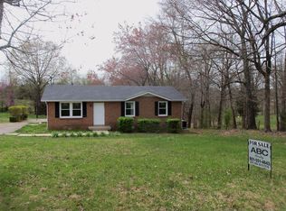 3311 Lylewood Rd, Woodlawn, TN 37191