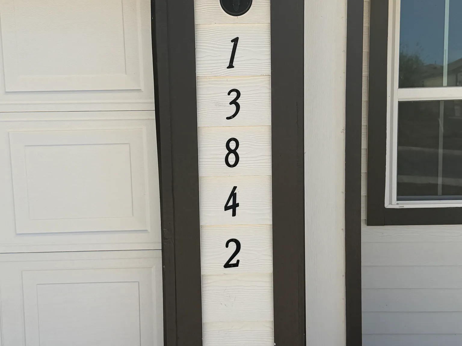 4 bed, 1839 sqft, $1,850 — Photo 2