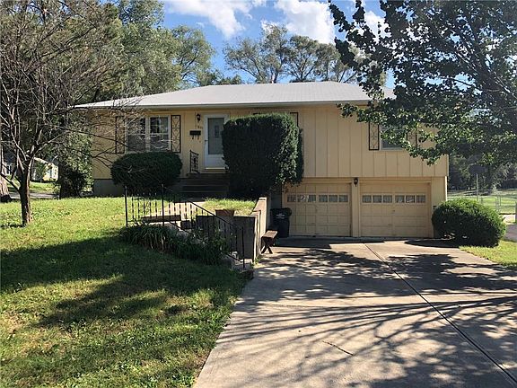 5th image of 11801 Yager Ln