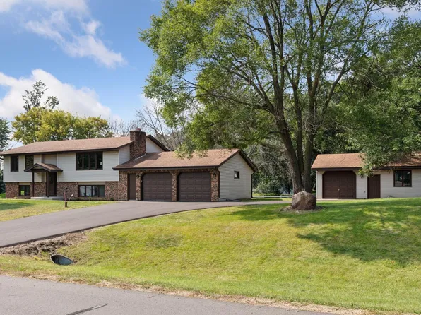 16910 W Side Dr, Prior Lake, MN 55372