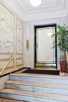 Sold by Brooklyn Real Inc | media 15