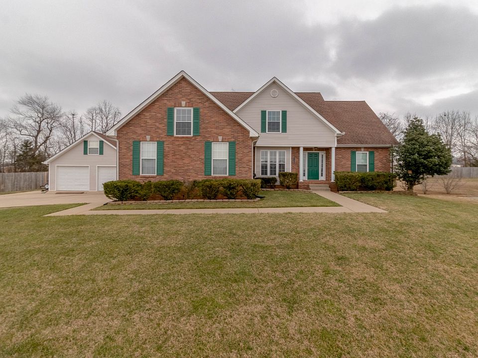 1st image of 1130 Thornberry Dr