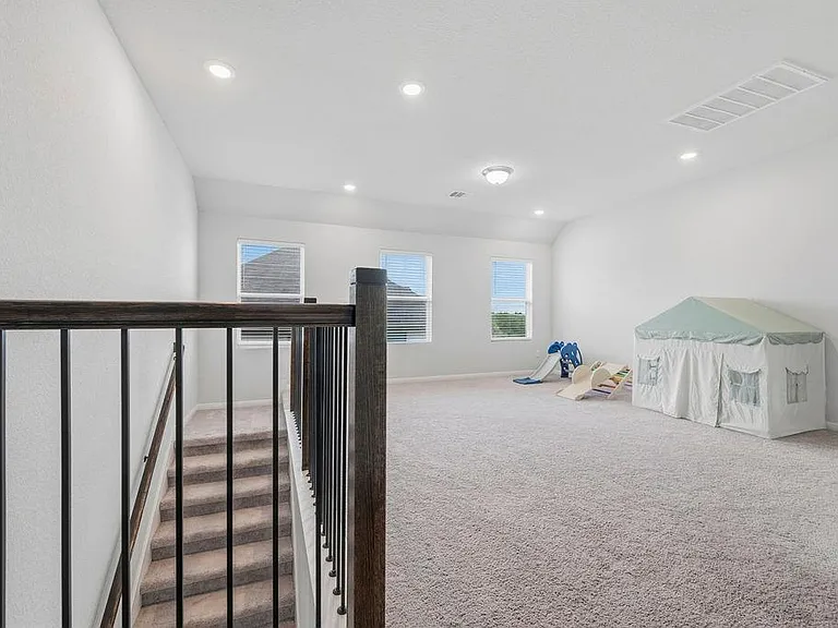 17616 Chino Ln — Photo 29