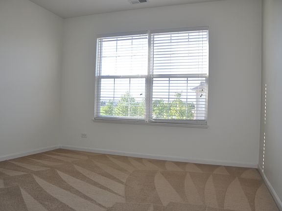 4th image of 2266 Gallant Fox Cir