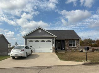 735 Skye View Ct, Farmington, MO 63640