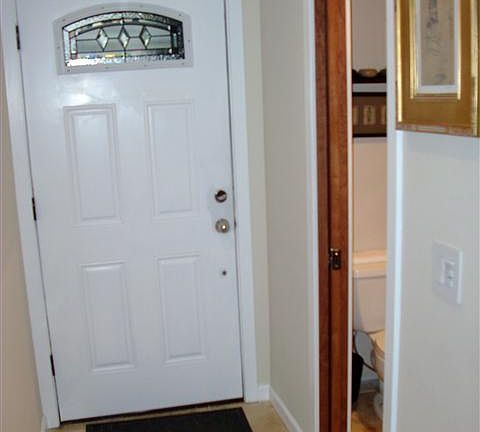2nd image of 13759 NE 69th St APT 667