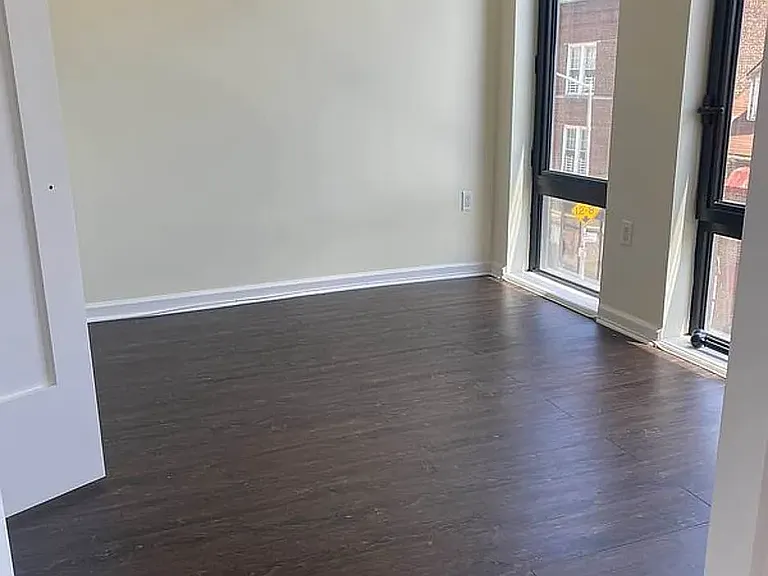 52-22 Roosevelt Ave #3A — Photo 4