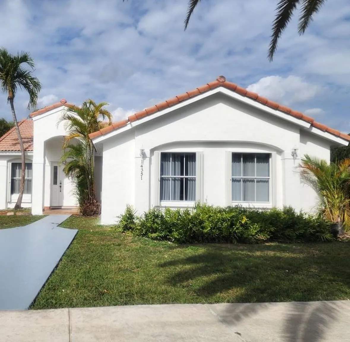 3 bed, 1734 sqft, $3,350 — Photo 1
