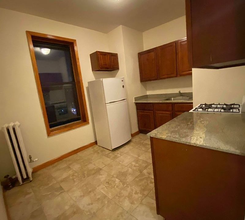 1st image of 1462 Ovington Ave #14A