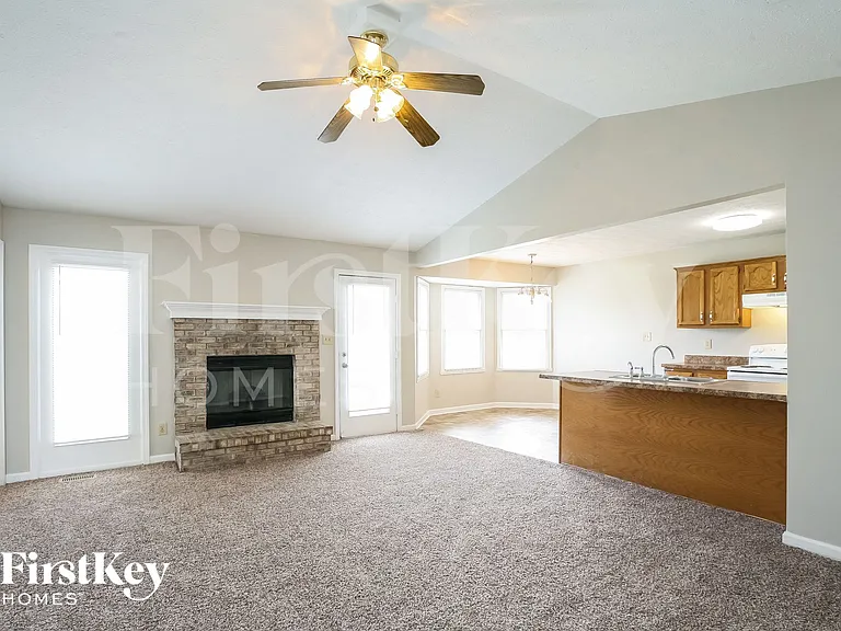 221 Westridge Blvd — Photo 4