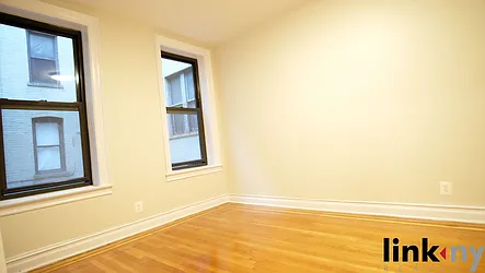 Rented by Link NY Realty