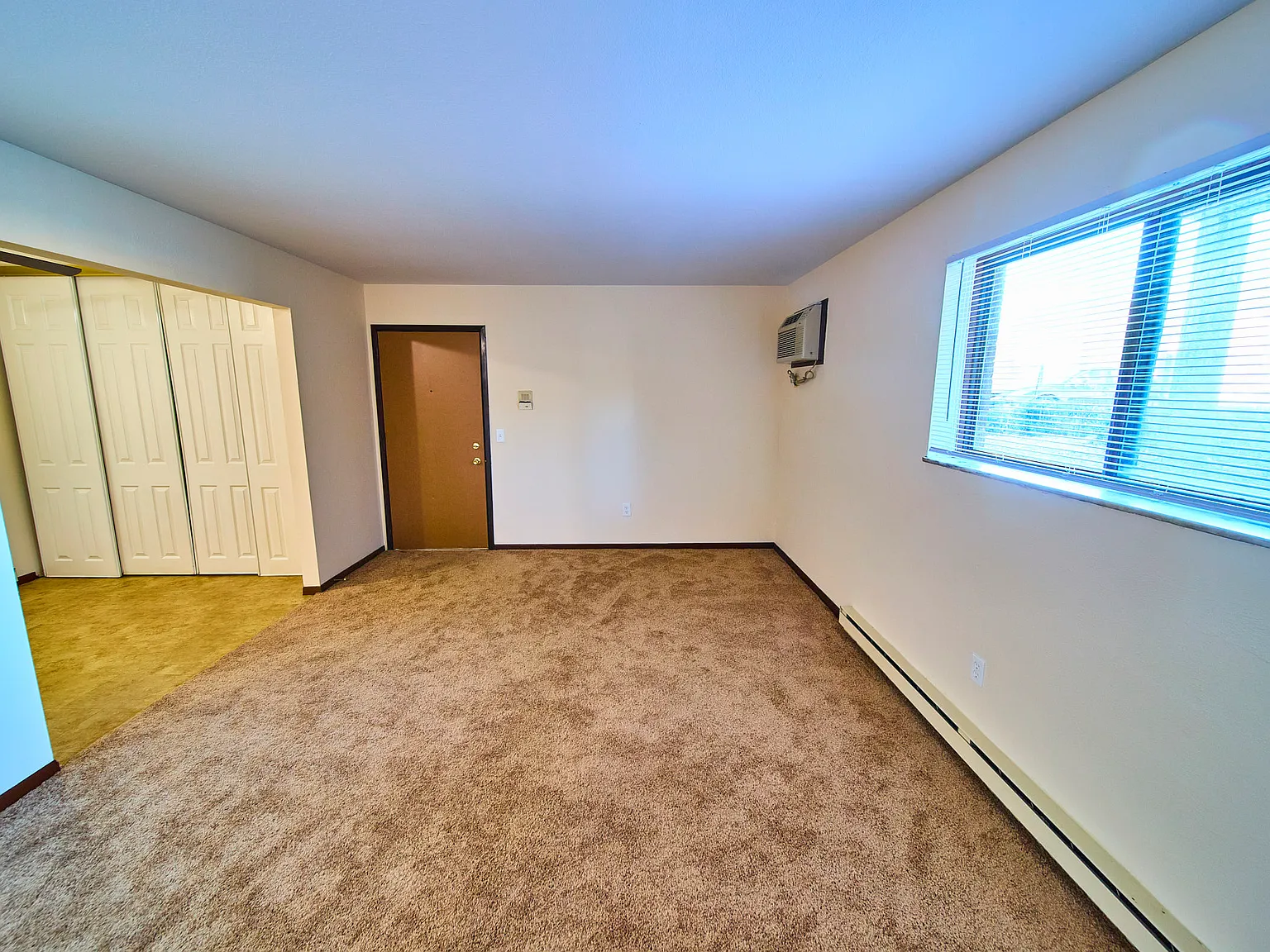 Three Pines Apartments — Photo 4