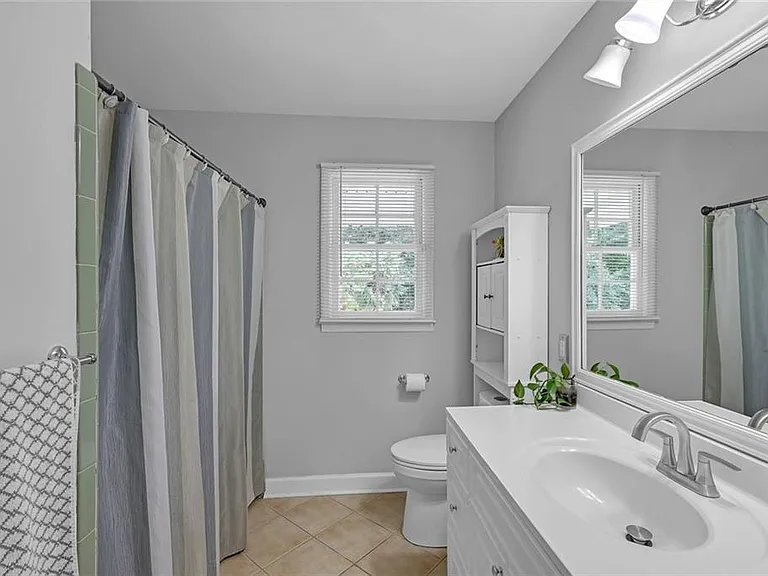 569 Garner Way NW — Photo 25