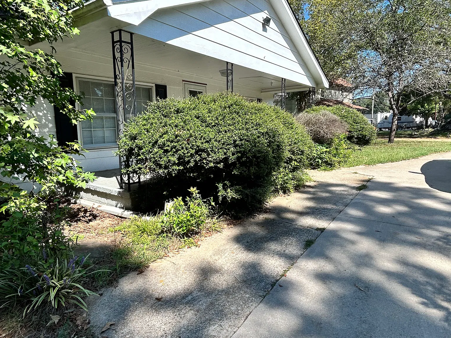 2 bed, 968 sqft, $1,075 — Photo 1