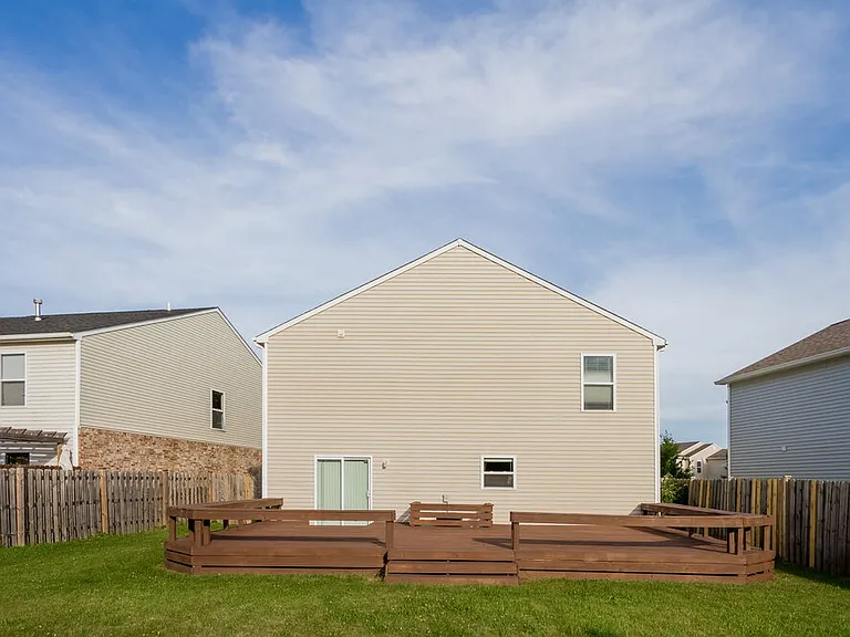 1626 Blue Grass Pkwy — Photo 17