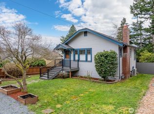 10717 Interlake Ave N, Seattle, WA