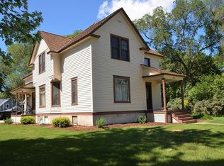 324 S Swift Ave, Litchfield, MN 55355