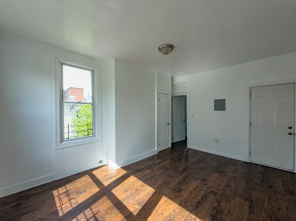 17 Marcus Garvey Boulevard image 1 of 14