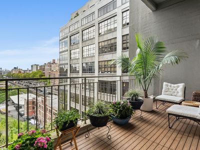 360 Furman St APT 824, Brooklyn, NY, 11201