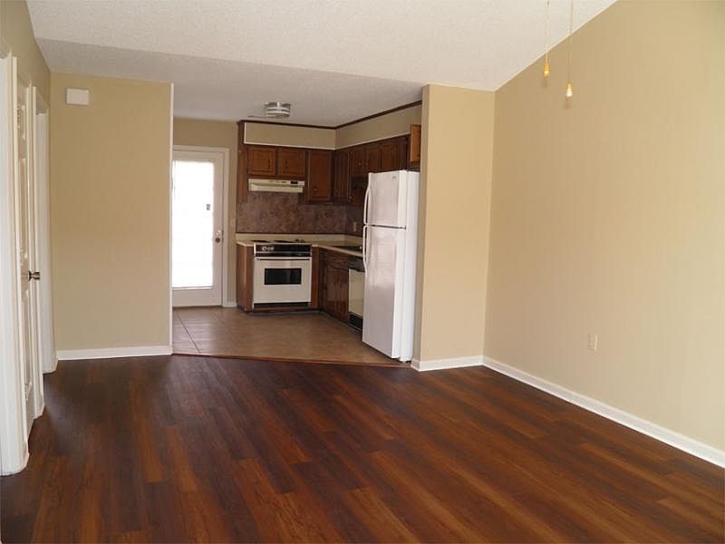 1st image of 140-17 Lanier Dr
