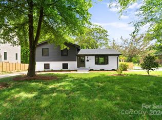 4555 Emory Ln, Charlotte, NC 28211