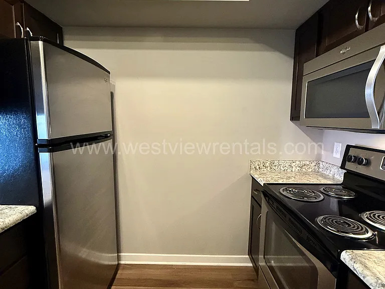 1010 Railroad Ave — Photo 28