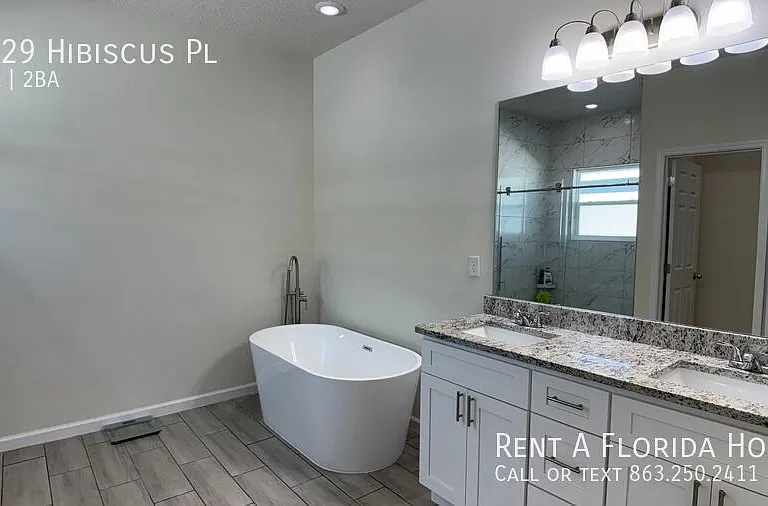 2129 Hibiscus Pl — Photo 17